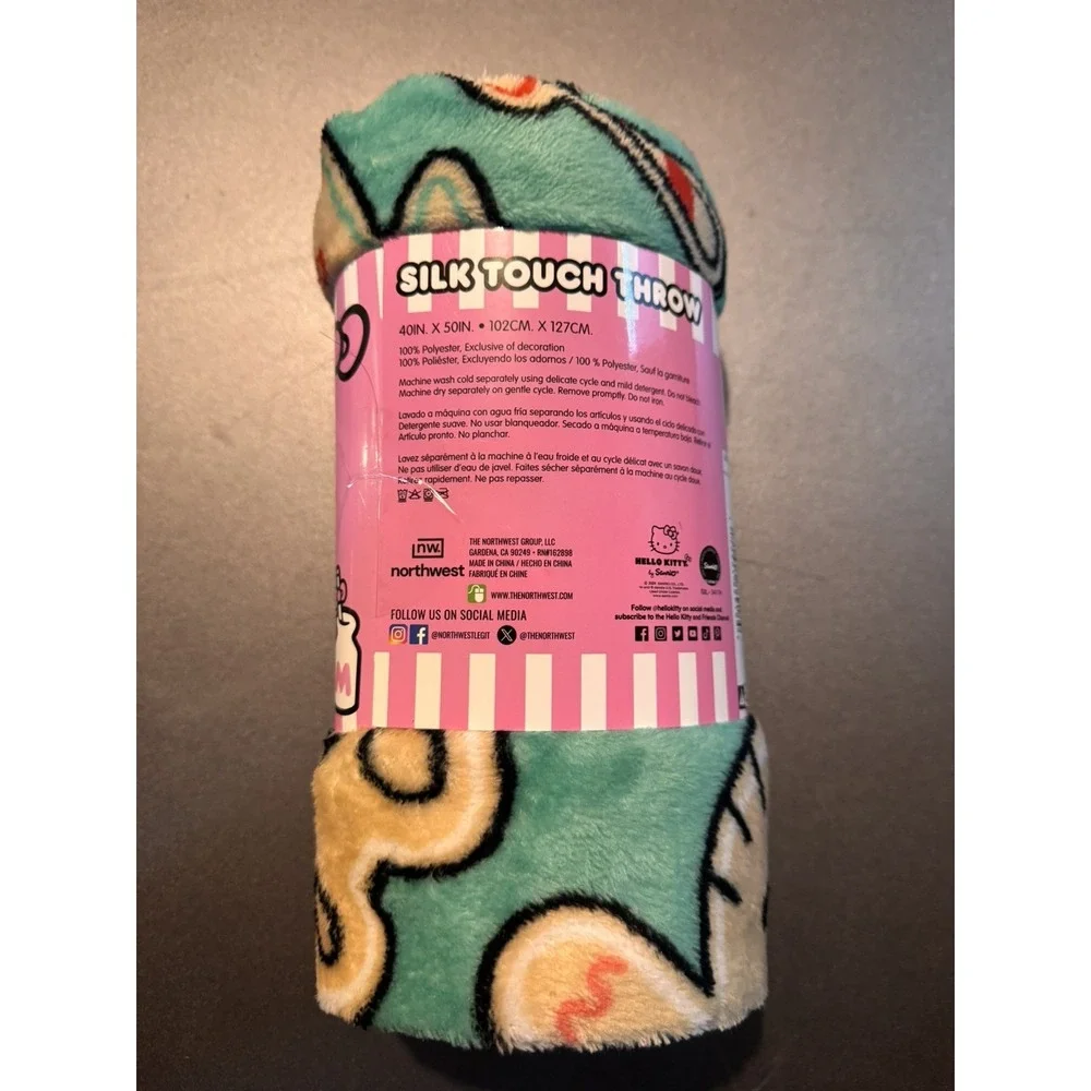 Hello Kitty Silk Touch Throw Blanket Green 40